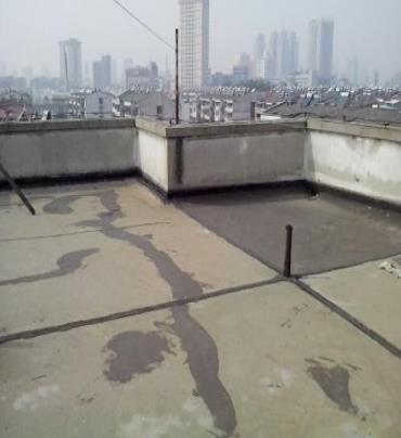 陆丰漏水维修 楼顶漏水是什么原因，楼顶漏水维修方法是什么?